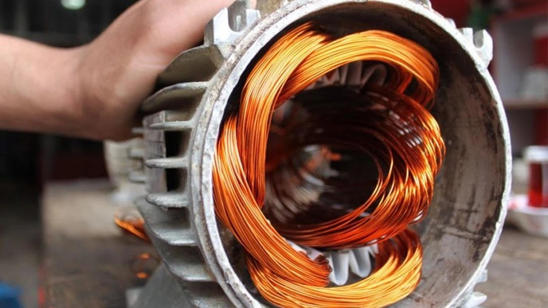 Clean Electric Motor Windings Safely [2025]
